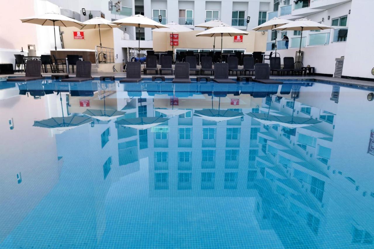 Coral Island Beach View Hotel Mazatlán Exteriör bild